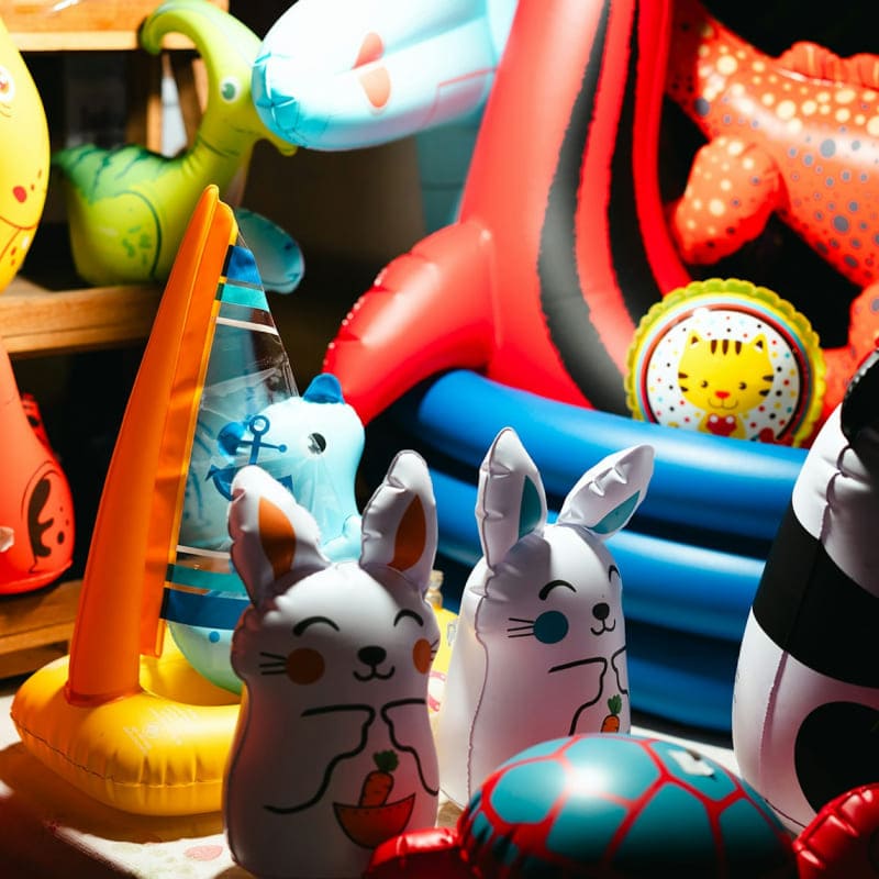 Toys-Animation-And-Amusement-Products